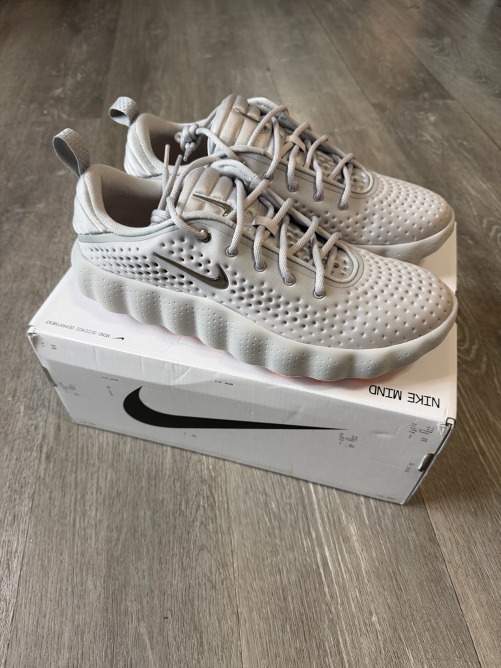 Nike Mind 002 Light Smoke Grey Chrome HQ4308-003 Men’s Size 10 Brand New